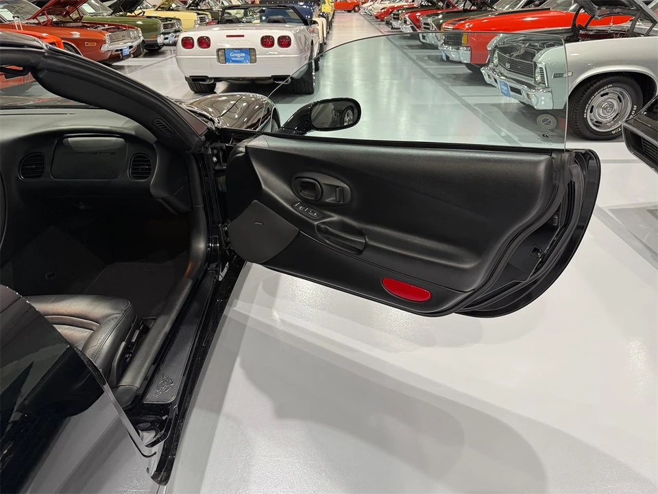 2003 Chevrolet Corvette C5 - Image 23 of 31