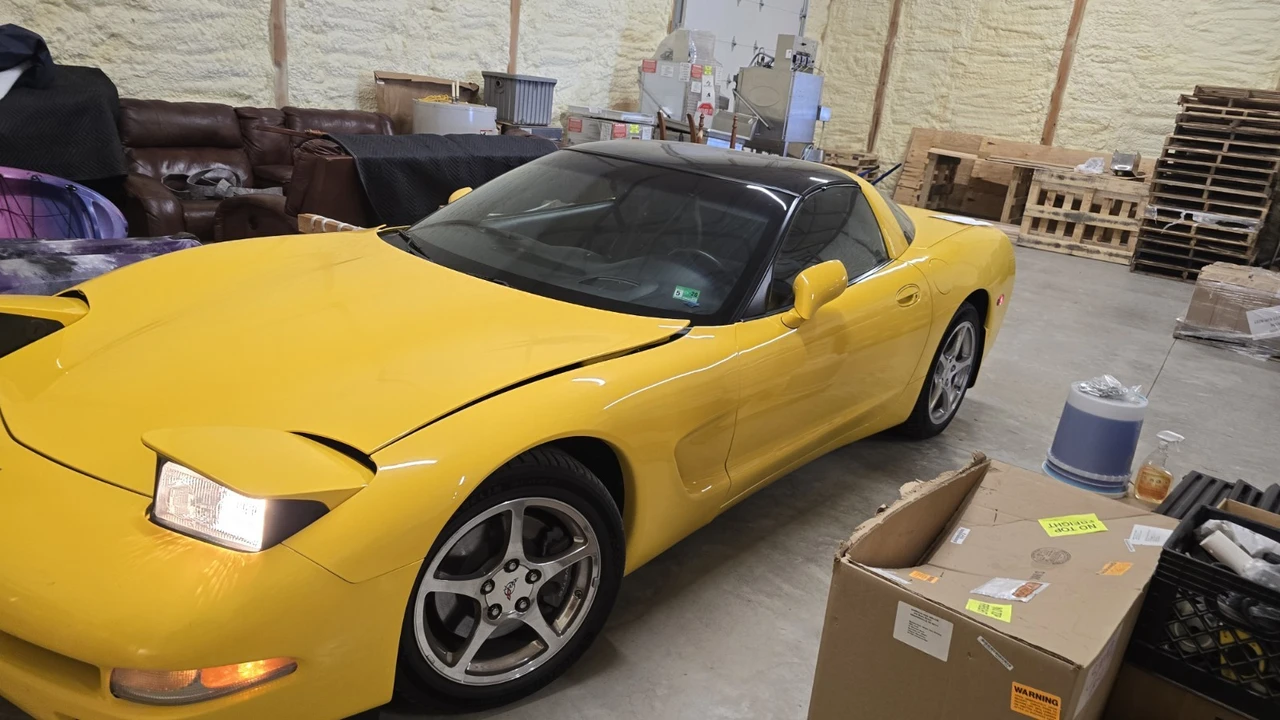 2003 Chevrolet Corvette C5 - Image 3 of 9