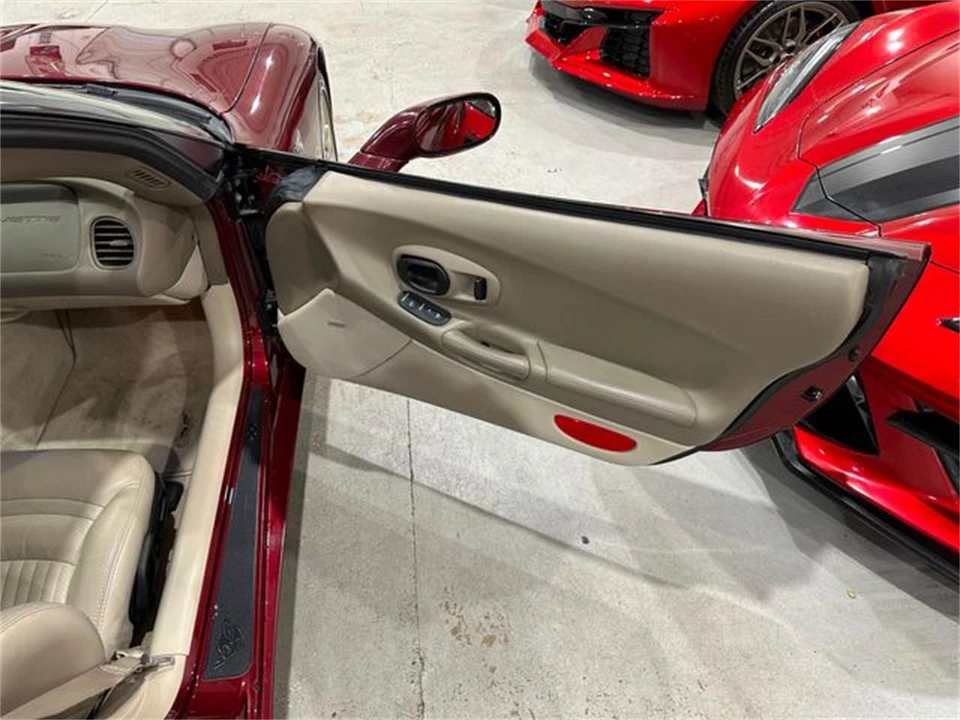 2003 Chevrolet Corvette C5 - Image 14 of 30