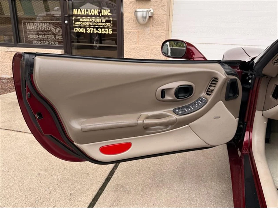 2003 Chevrolet Corvette C5 - Image 16 of 31