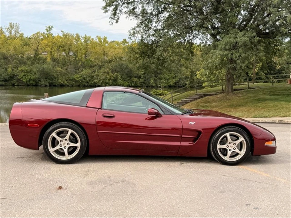 2003 Chevrolet Corvette C5 - Image 3 of 31