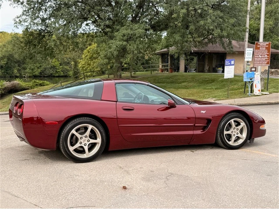 2003 Chevrolet Corvette C5 - Image 25 of 31