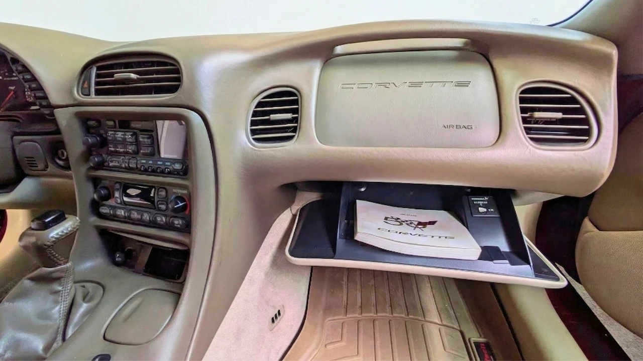 2003 Chevrolet Corvette C5 - Image 23 of 31