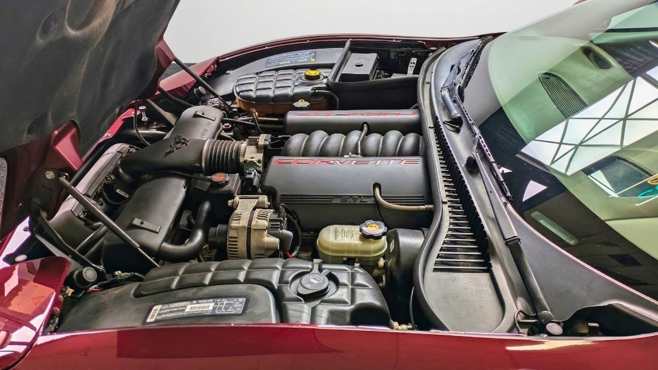 2003 Chevrolet Corvette C5 - Image 15 of 31