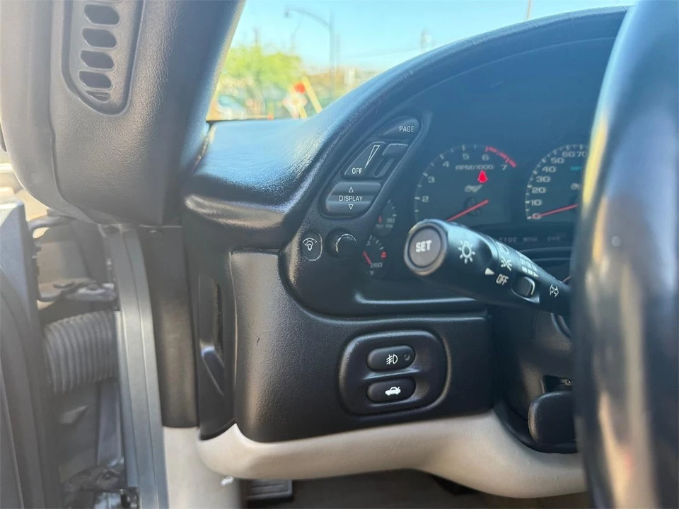 2003 Chevrolet Corvette C5 - Image 17 of 22