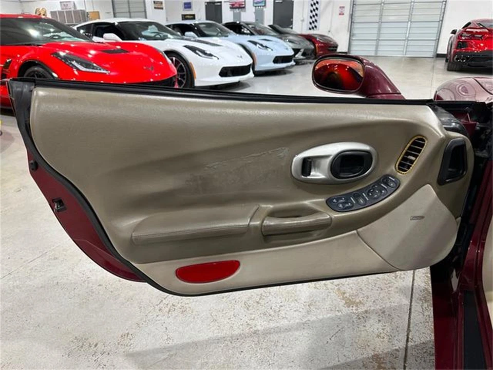 2003 Chevrolet Corvette C5 - Image 11 of 30