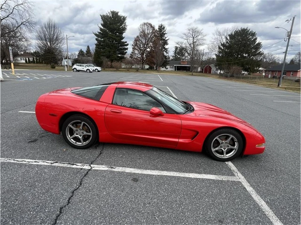 2003 Chevrolet Corvette C5 - Image 2 of 17