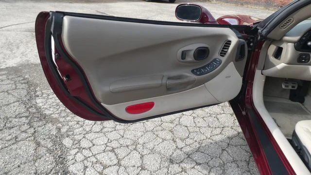 2003 Chevrolet Corvette C5 - Image 15 of 31