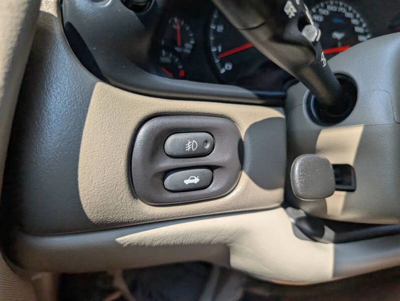 2003 Chevrolet Corvette C5 - Image 17 of 31