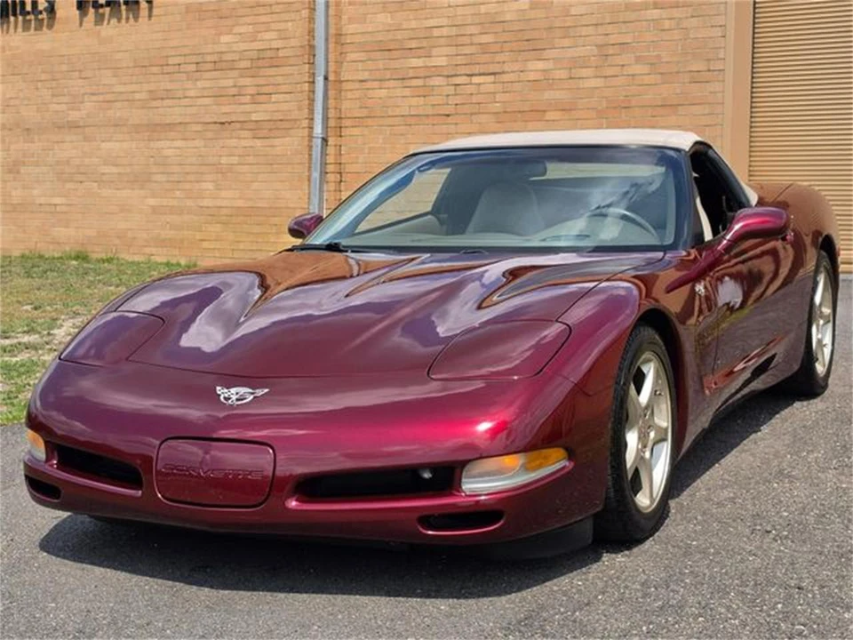 2003 Chevrolet Corvette C5 - Image 2 of 31