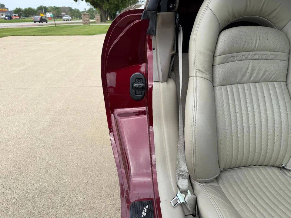 2003 Chevrolet Corvette C5 - Image 14 of 31