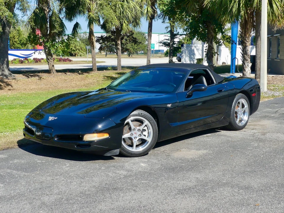 2003 Chevrolet Corvette C5 - Image 3 of 21