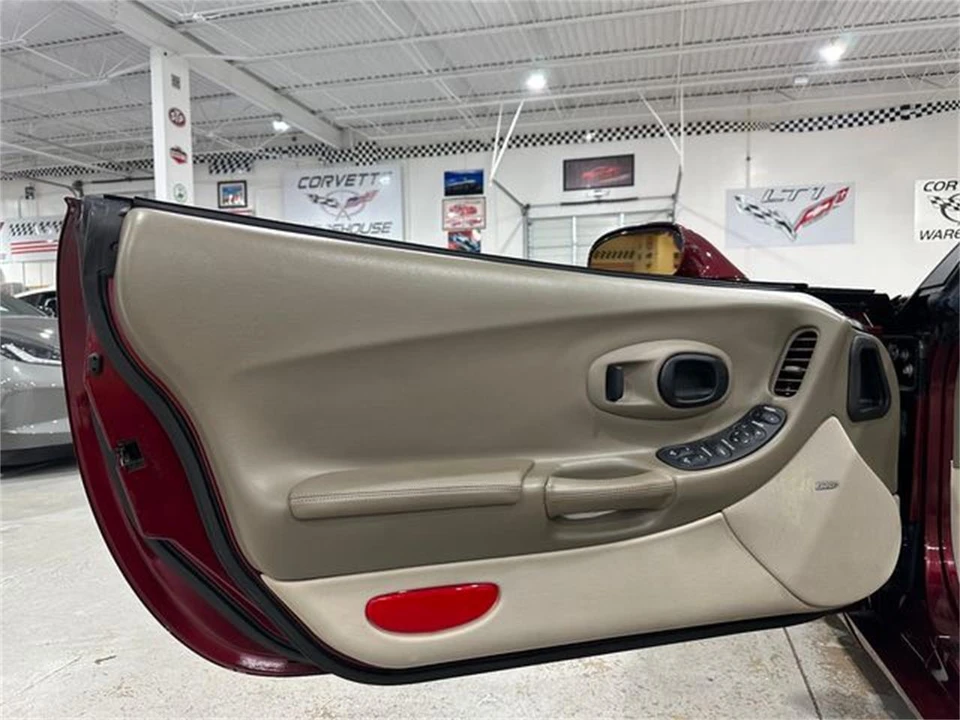 2003 Chevrolet Corvette C5 - Image 15 of 30