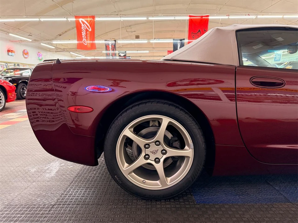 2003 Chevrolet Corvette C5 - Image 23 of 31