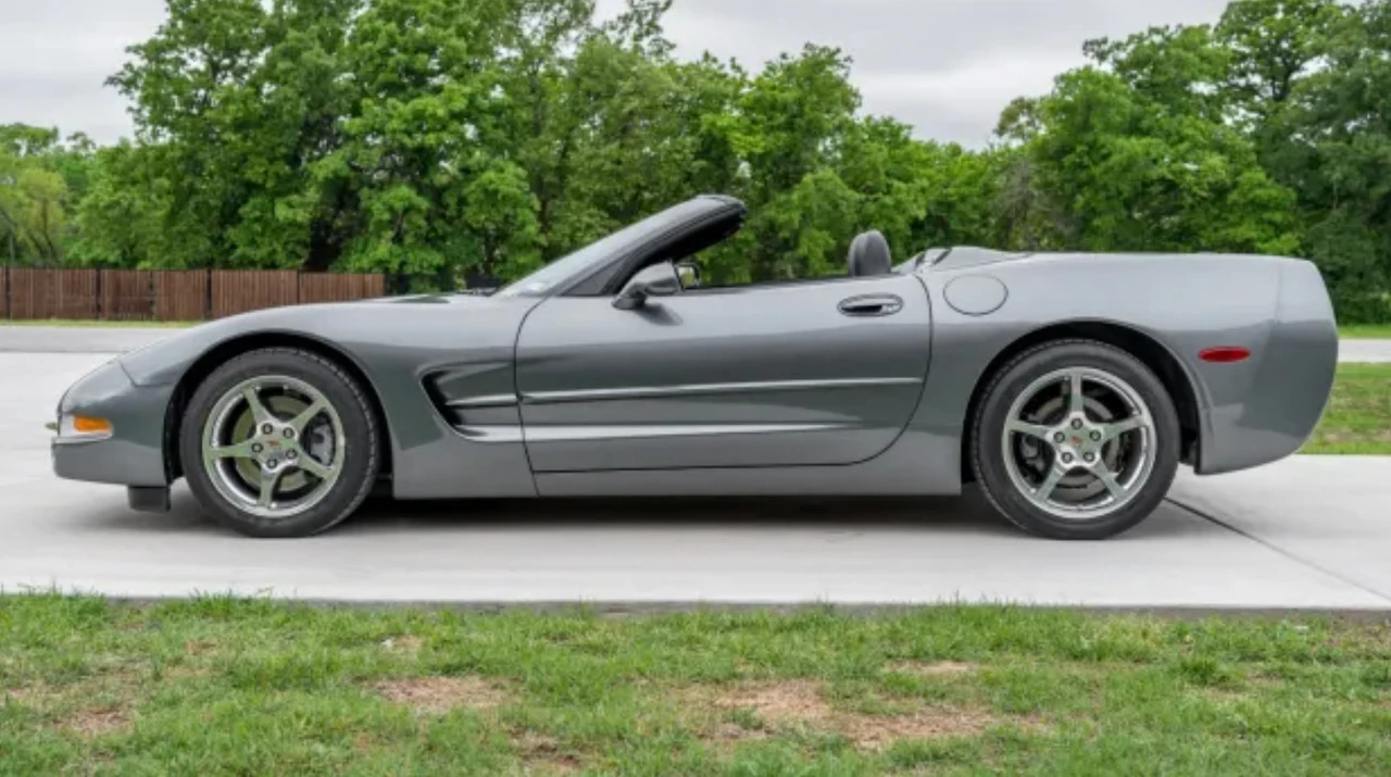 2003 Chevrolet Corvette C5 - Image 16 of 21
