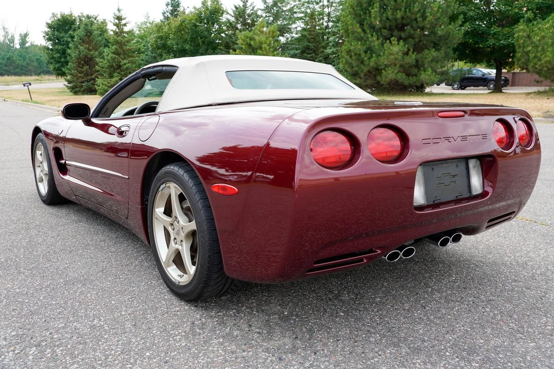 2003 Chevrolet Corvette C5 - Image 4 of 31