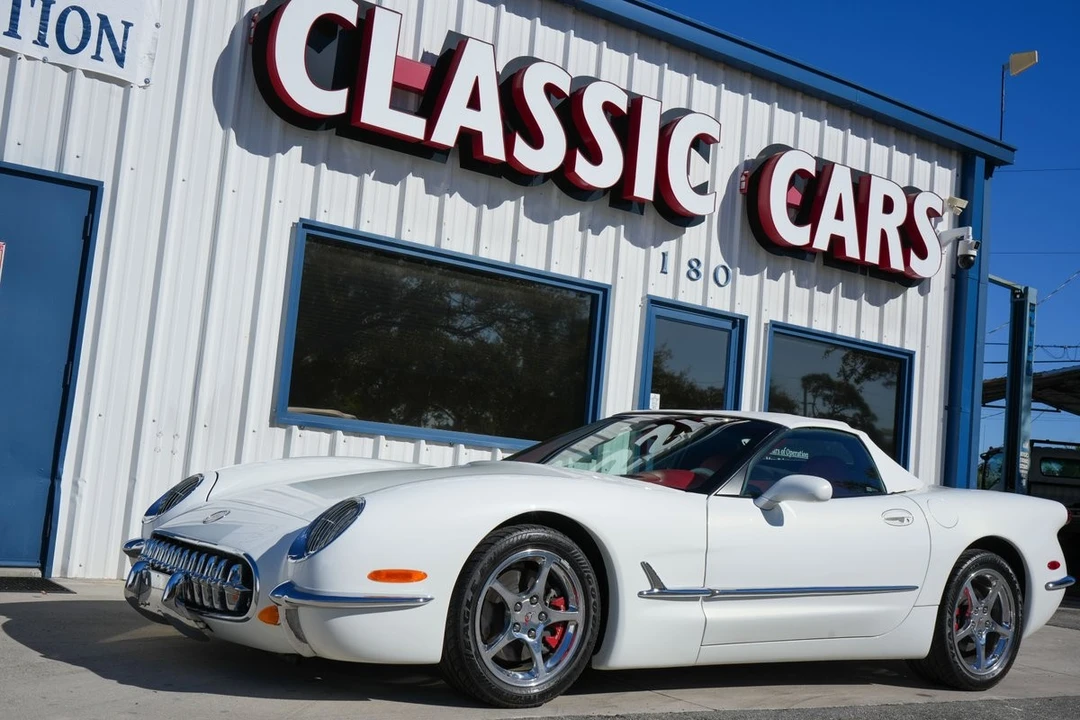 2003 Chevrolet Corvette C5 - Image 2 of 12