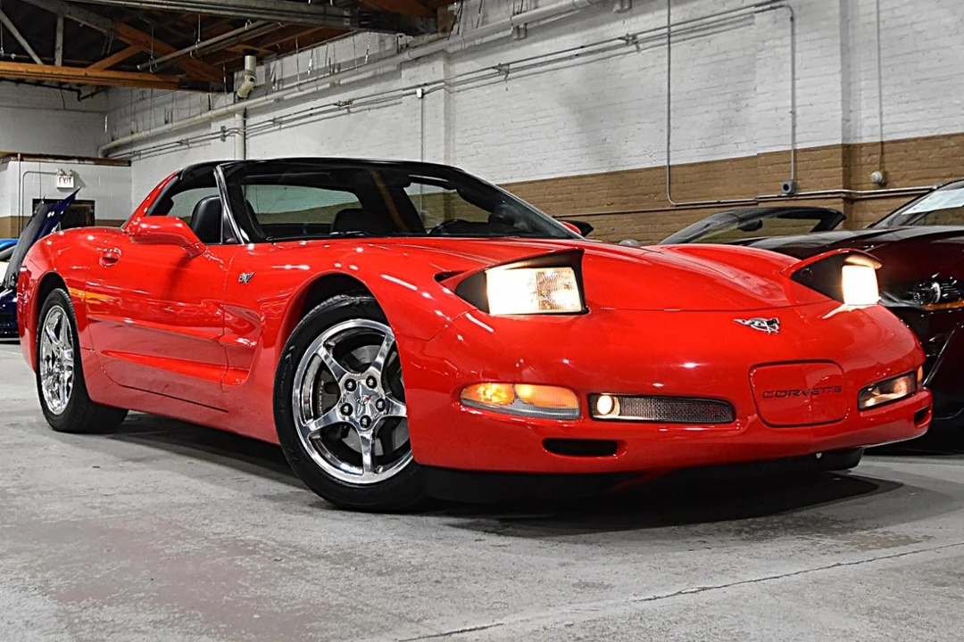 2003 Chevrolet Corvette C5 - Image 2 of 31