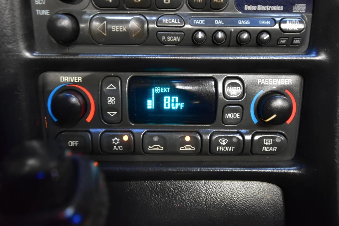 2003 Chevrolet Corvette C5 - Image 24 of 31