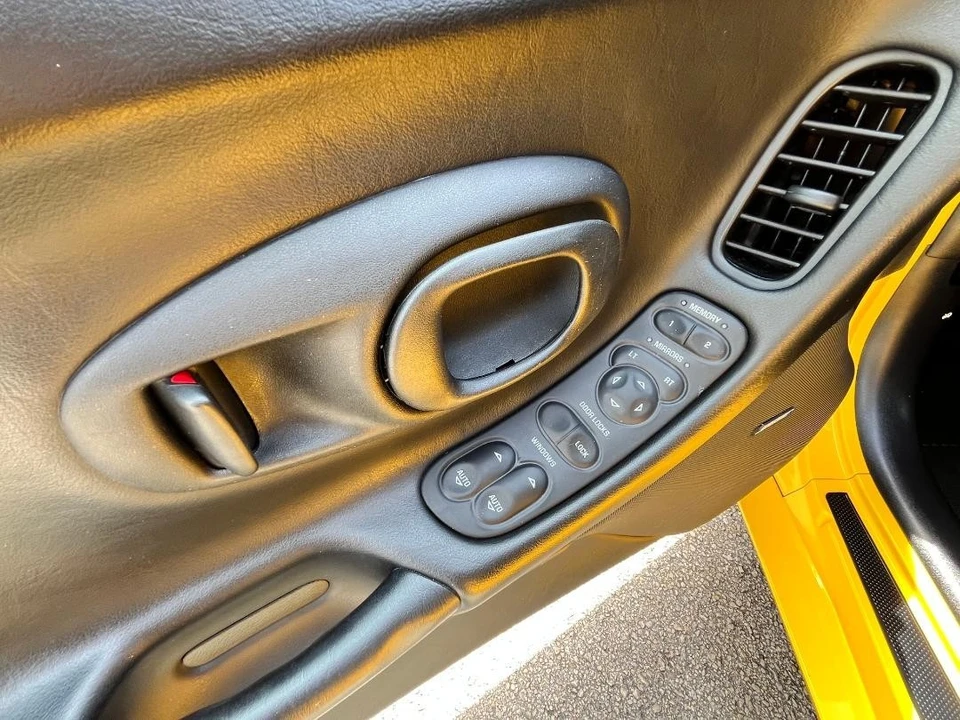 2003 Chevrolet Corvette C5 - Image 21 of 31