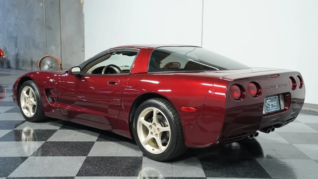 2003 Chevrolet Corvette C5 - Image 8 of 12