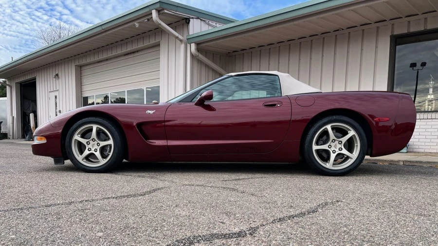 2003 Chevrolet Corvette C5 - Image 2 of 19