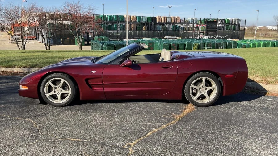 2003 Chevrolet Corvette C5 - Image 2 of 13