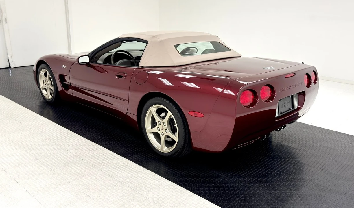 2003 Chevrolet Corvette C5 - Image 5 of 21