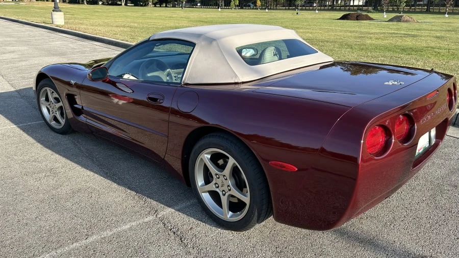 2003 Chevrolet Corvette C5 - Image 11 of 28