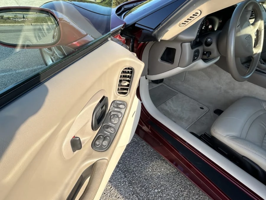 2003 Chevrolet Corvette C5 - Image 16 of 28