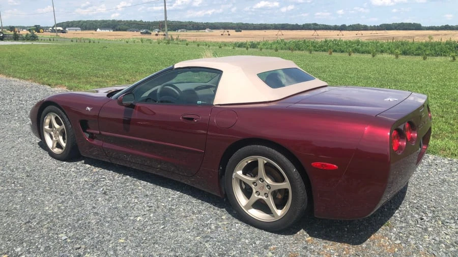 2003 Chevrolet Corvette C5 - Image 2 of 12