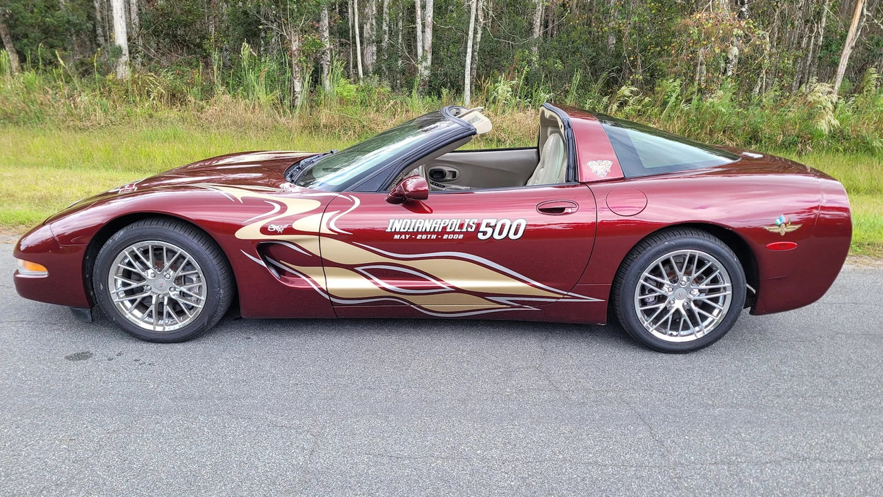 2003 Chevrolet Corvette C5 - Image 2 of 31