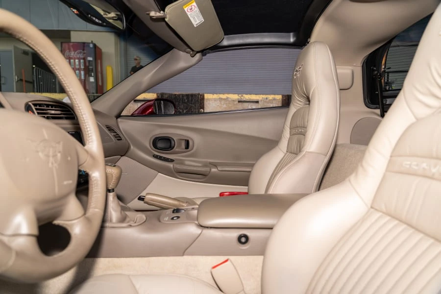 2003 Chevrolet Corvette C5 - Image 17 of 23