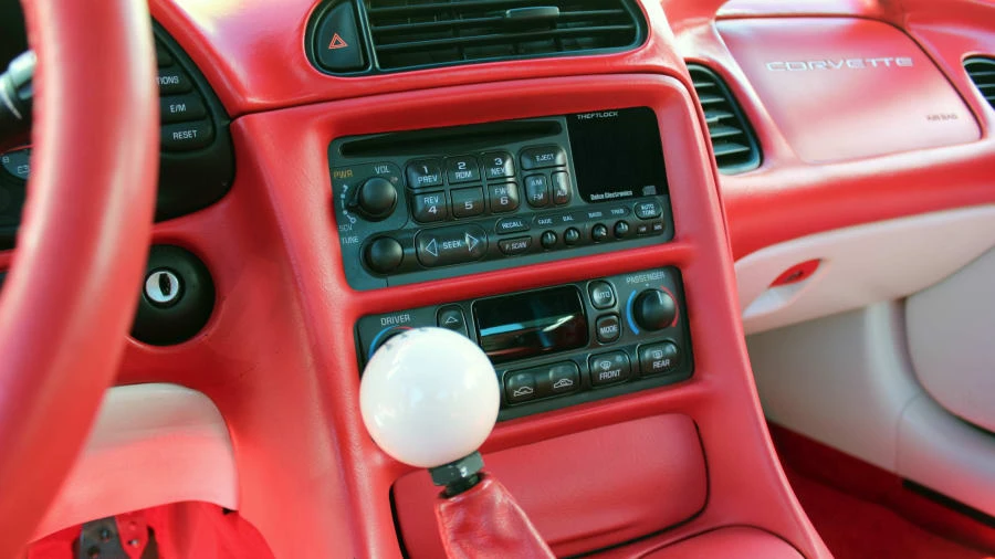 2003 Chevrolet Corvette C5 - Image 5 of 12