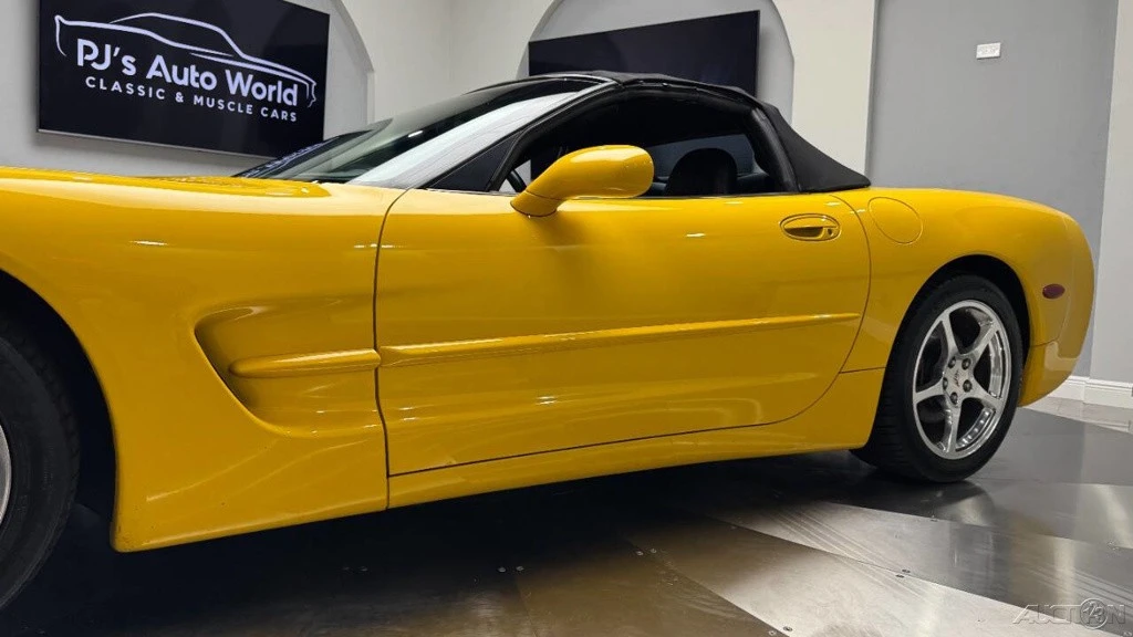 2003 Chevrolet Corvette C5 - Image 15 of 21