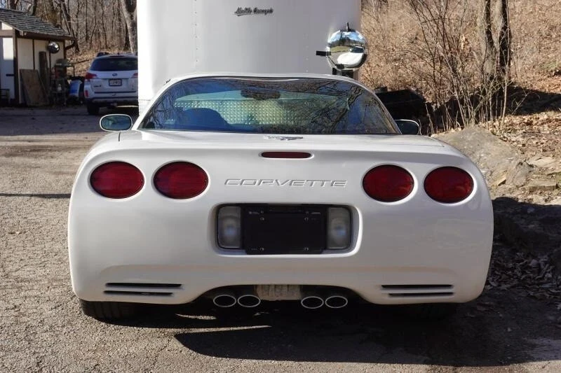 2003 Chevrolet Corvette C5 - Image 4 of 11