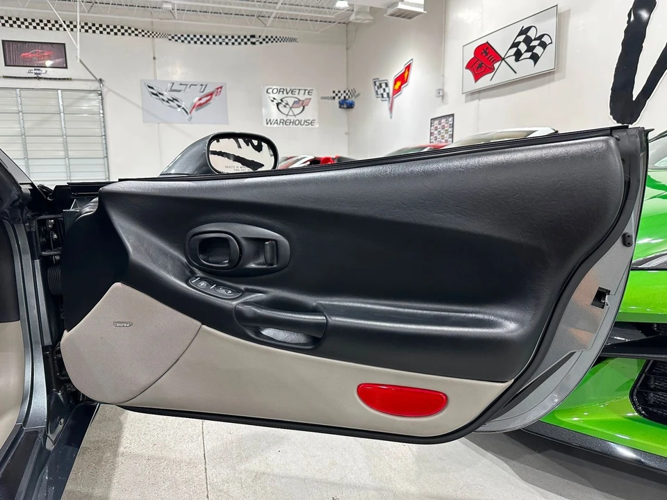 2003 Chevrolet Corvette C5 - Image 16 of 21