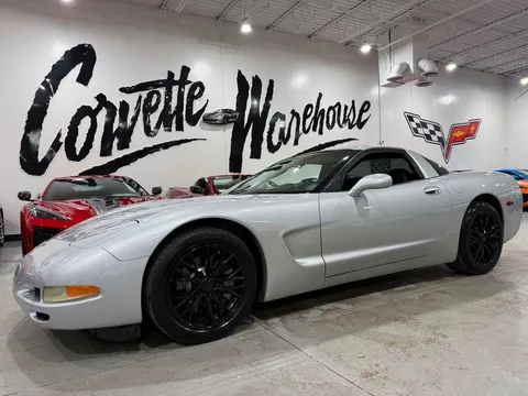 2003 Chevrolet Corvette Coupe 1SB