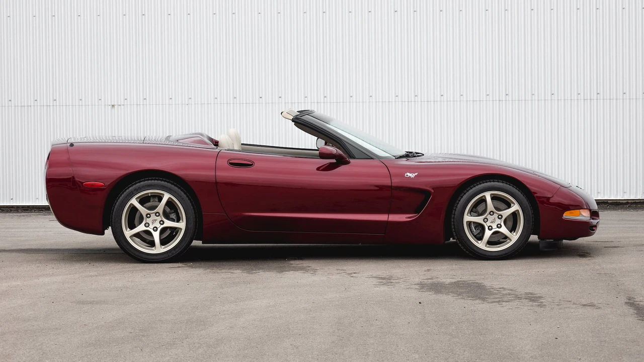 2003 Chevrolet Corvette C5 - Image 2 of 9