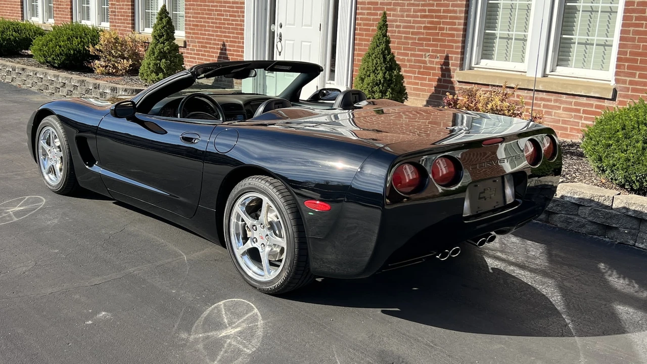 2003 Chevrolet Corvette C5 - Image 3 of 10