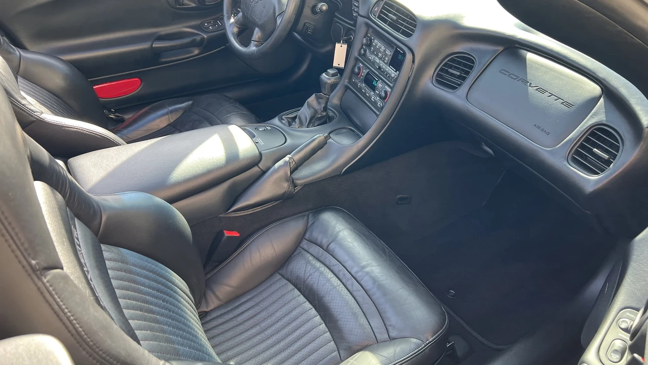2003 Chevrolet Corvette C5 - Image 5 of 10