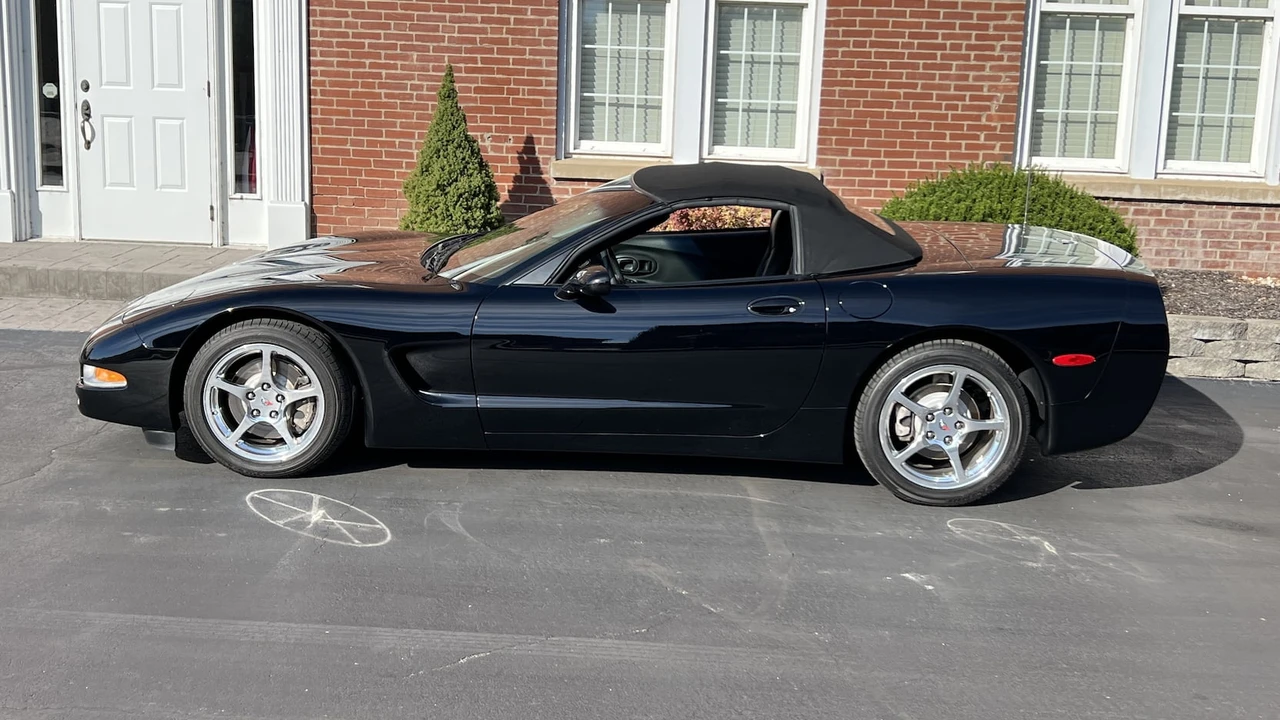 2003 Chevrolet Corvette C5 - Image 9 of 10