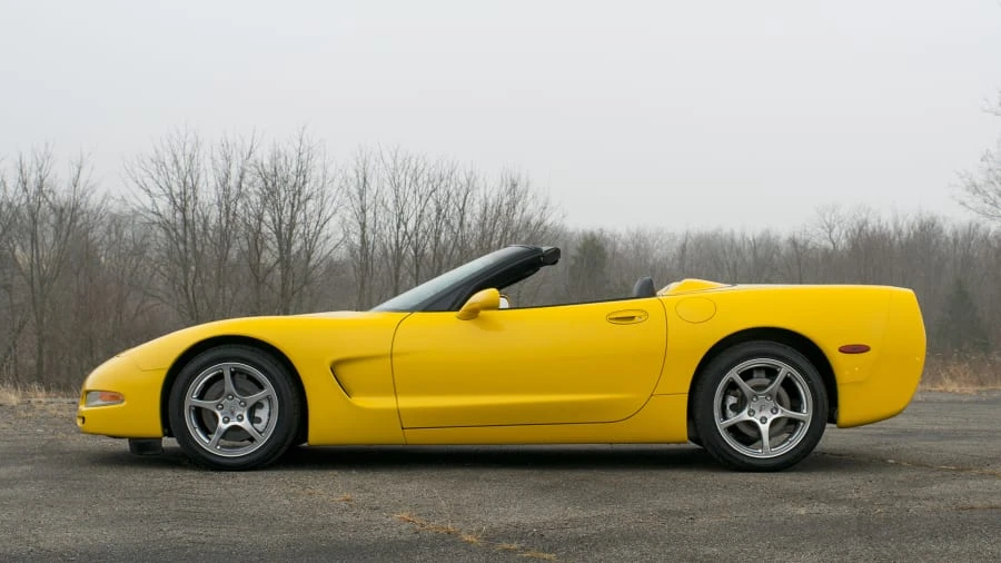 2003 Chevrolet Corvette C5 - Image 2 of 12