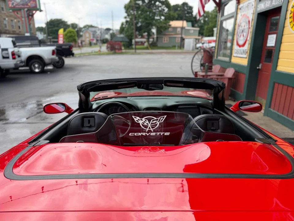 2003 Chevrolet Corvette C5 - Image 25 of 31