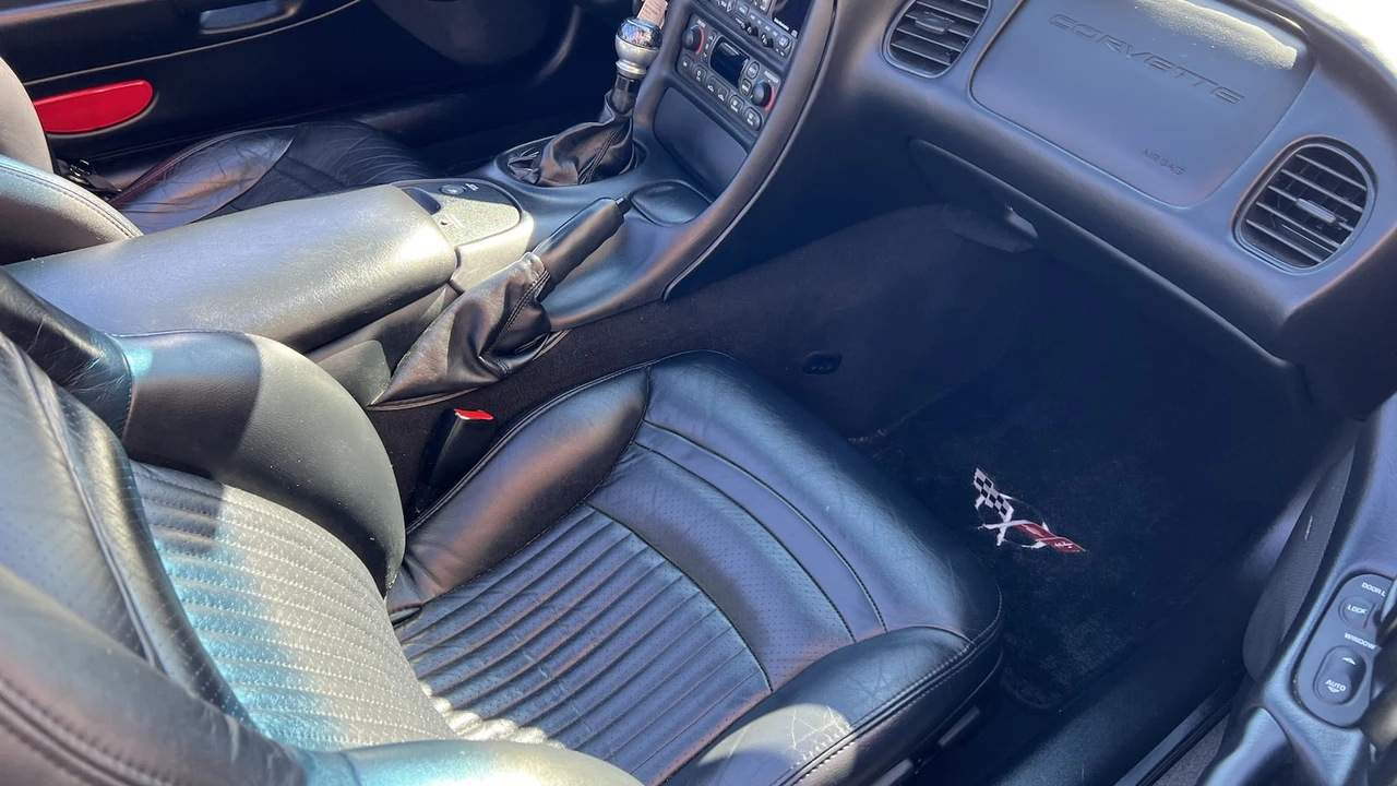 2003 Chevrolet Corvette C5 - Image 5 of 10