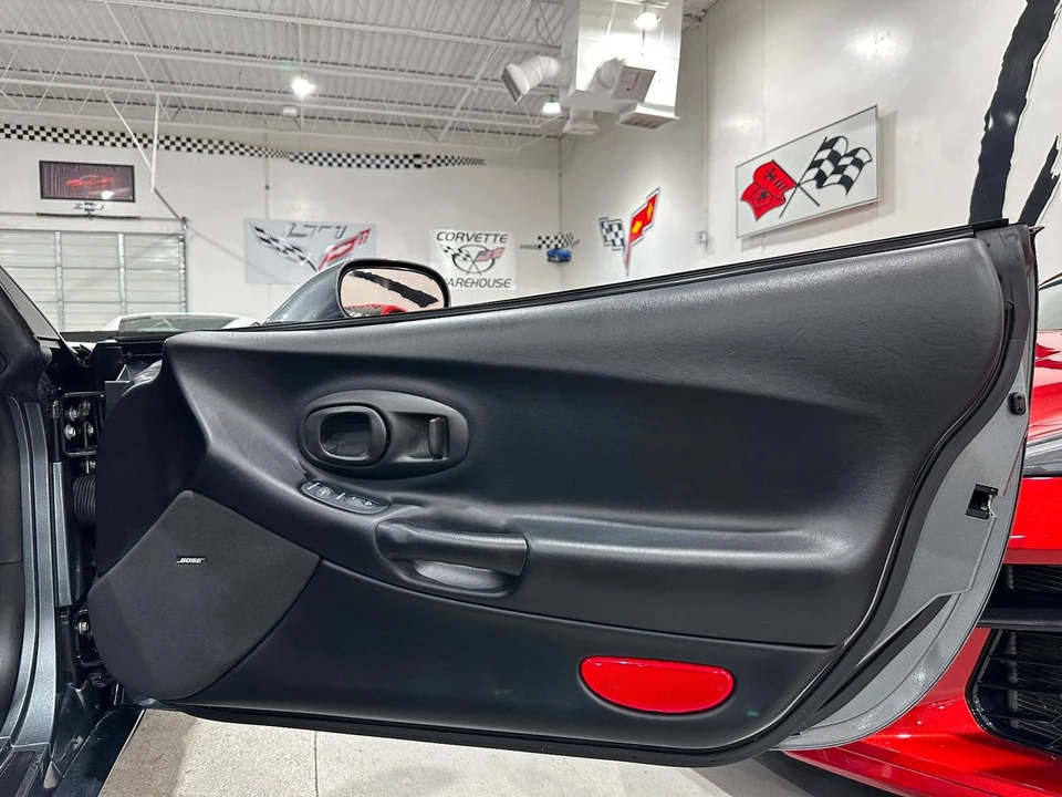 2003 Chevrolet Corvette C5 - Image 14 of 21