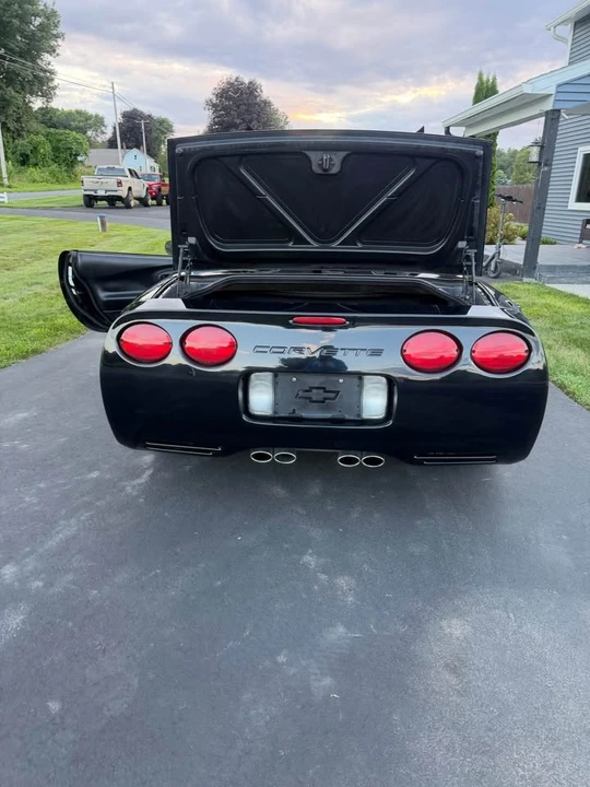 2003 Chevrolet Corvette C5 - Image 4 of 18