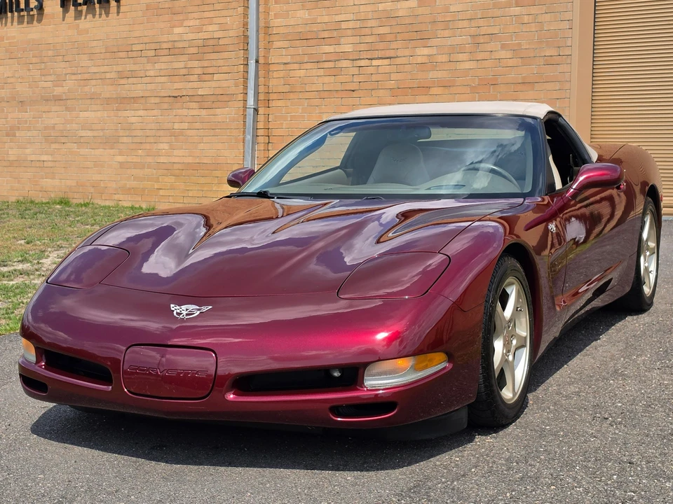 2003 Chevrolet Corvette C5 - Image 2 of 31