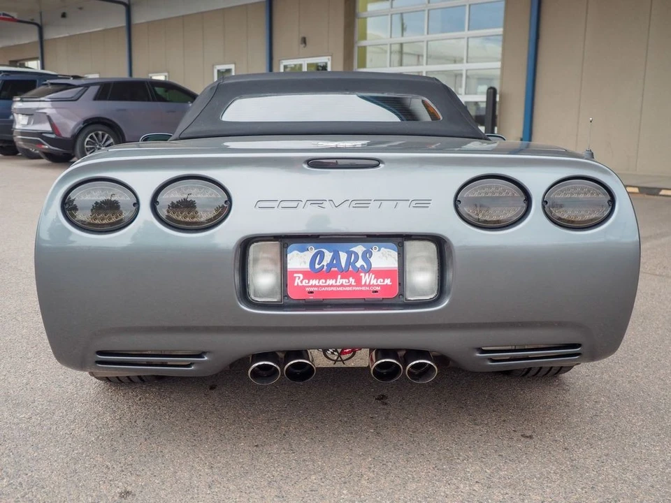 2003 Chevrolet - Image 19 of 31