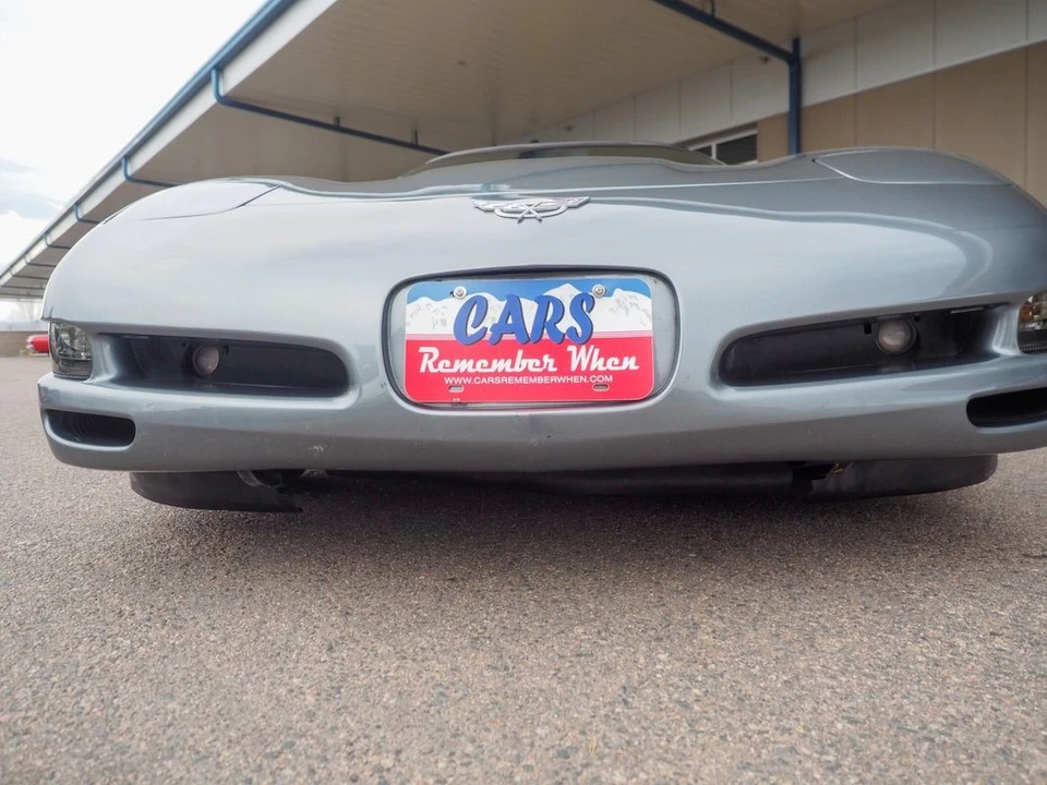 2003 Chevrolet - Image 25 of 31